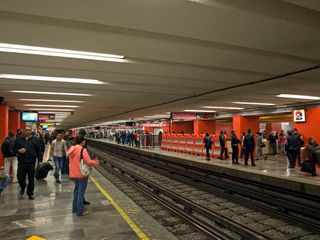 Ehécatl, templo al viento en el metro Pino Suárez