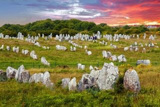 Eine einzigartige prähistorische Landschaft ist das erste UNESCO-Weltkulturerbe der Bretagne 