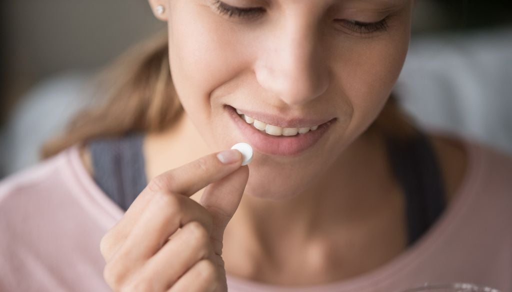 La simple confianza en un tratamiento puede generar un efecto psicológico que le lleve a experimentar una mejora real.