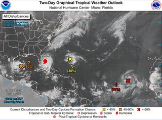 El Atlántico se activa: 4 estructuras tropicales son seguidas