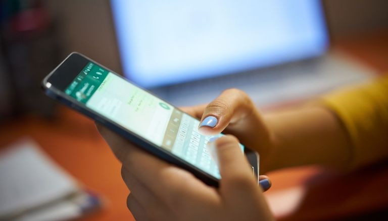 WhatsApp prueba en Chile una nueva forma de mostrar los Estados y prepara un cambio para proteger tu n&uacute;mero