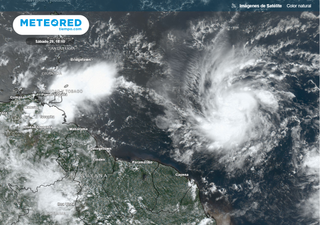El Centro Nacional de Huracanes avisa: en unos dias la tormenta tropical Beryl puede convertirse en un poderoso huracán 