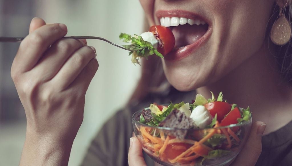 La investigación liderada por la UdeC en colaboración con la Universidad de Maryland aporta nueva evidencia sobre la forma en que el cerebro controla el apetito.