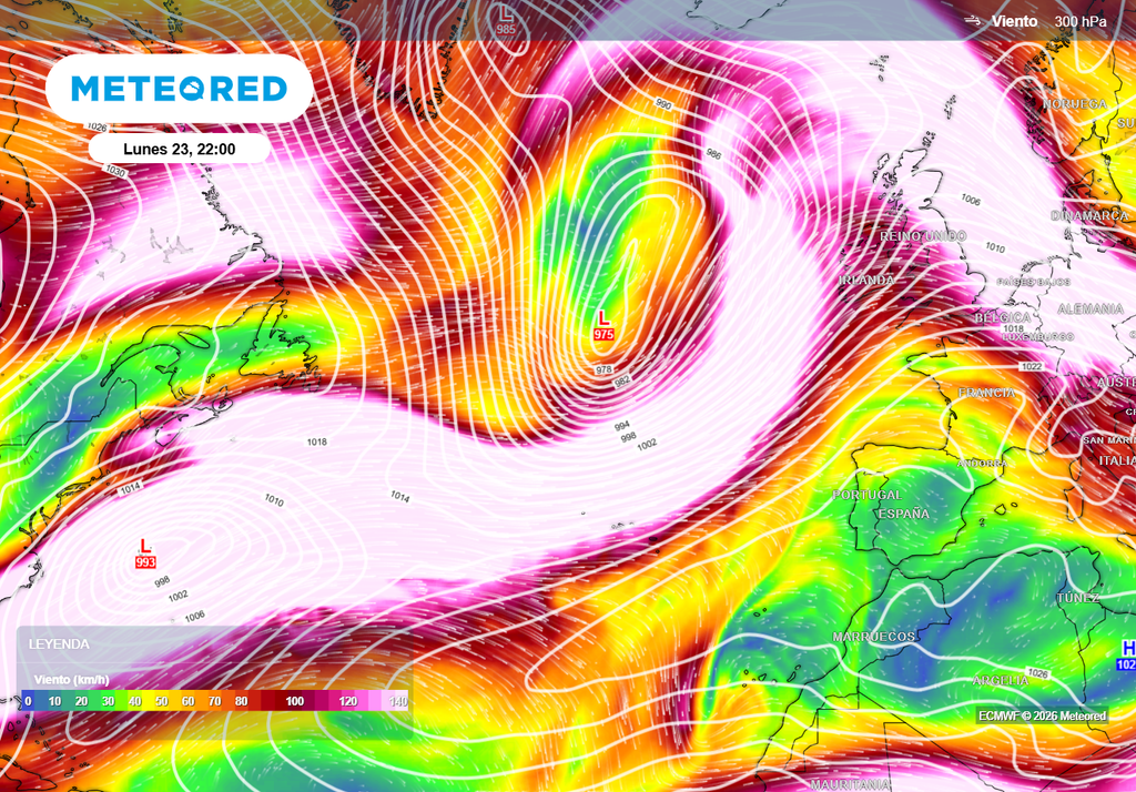 La posición de la dorsal anticiclónica hará que las borrascas pasen lejos de España, con un chorro polar ascendiendo de latitud.
