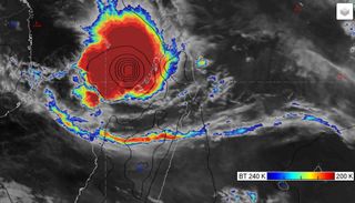 El ciclón tropical Belna llega a Madagascar en un Índico activo