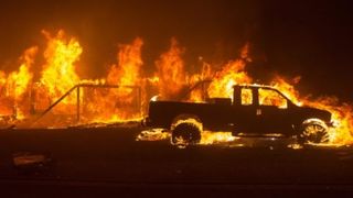El clima más cálido y seco explica el aumento en el tamaño y la gravedad de los incendios de California