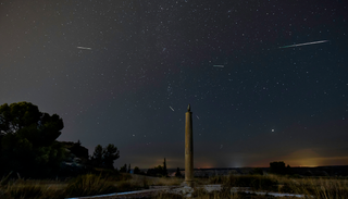 El cometa 1P/Halley vuelve a dejar su huella en el cielo: las ori&oacute;nidas ya avanzan hacia su m&aacute;ximo de octubre
