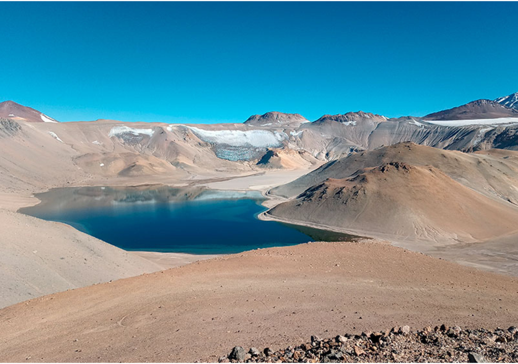 Volcán Incapillo La Rioja El hallazgo de actividad geotérmica en el volcán Incapillo abre una puerta enorme para el futuro con miras a la energía geotérmica. Foto: Gentileza CONICET
