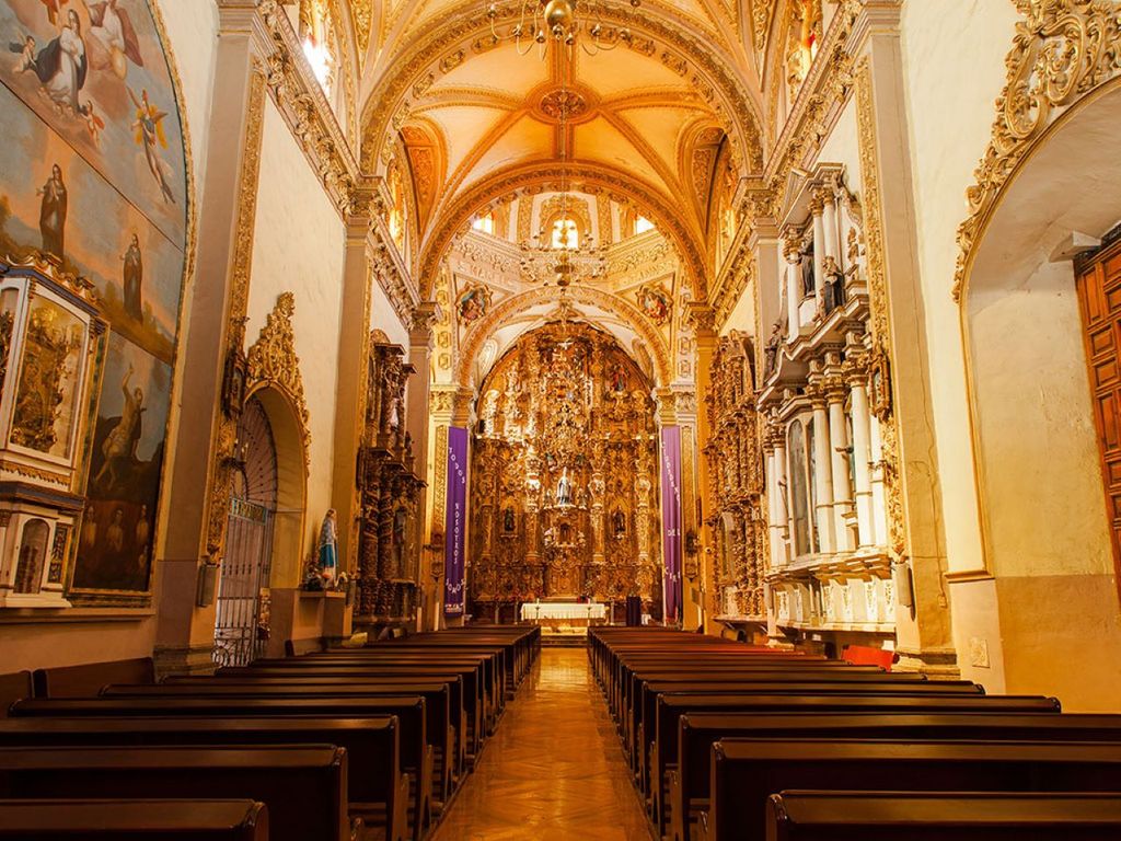 Las iglesias de este pueblo mágico son majestuosas. Foto Cortesía Sectur.