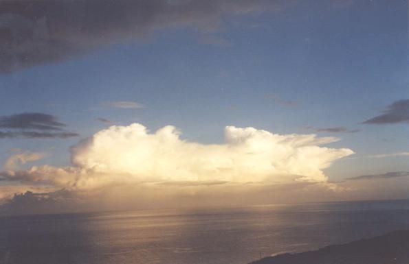El Episodio De Calima De Enero De 2002 En Canarias: Cuatro Fotos Comentadas