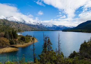 El espejo de agua turquesa que pocos conocen y que cautiva en la Patagonia