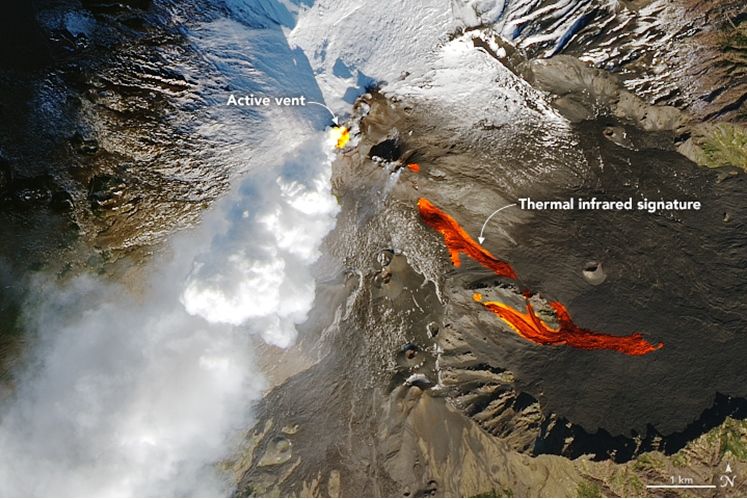 El Etna Se Despierta De Un Lado El Etna Se Despierta De Un Lado