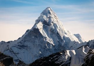 El Everest se derrite aceleradamente: pierde 2000 años de hielo 