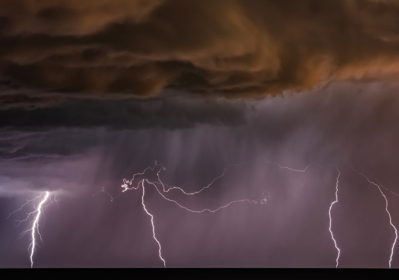 El frente frío 1, una onda tropical y perturbación con potencial ciclónico pueden desatar lluvias fuertes a torrenciales mayores a 150 mm en amplias zonas del país.