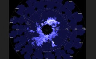 El frío récord genera extensas nubes noctilucentes en el Polo Sur