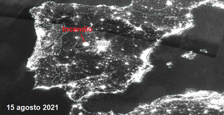El fuego de Navalacruz, Ávila, en la noche del 15 de agosto 2021