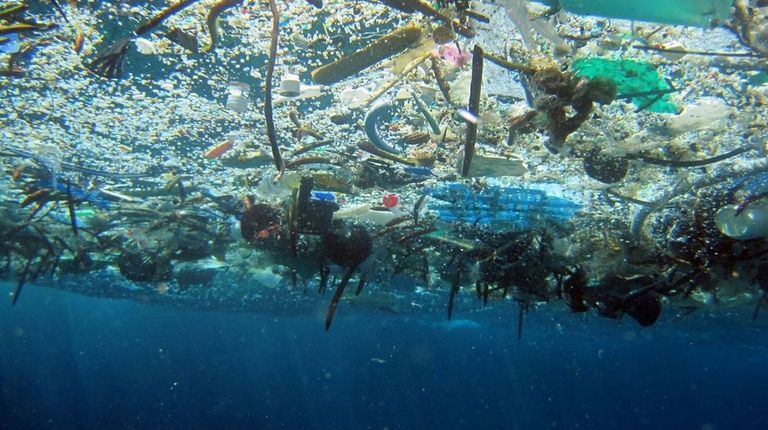 El G20 discutió un acuerdo de contaminación de plásticos marinos