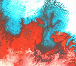 El glaciar más grande de Europa visto por el Landsat
