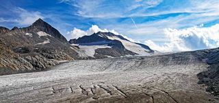 El glaciar más grande de Italia, el Adamello, en retroceso