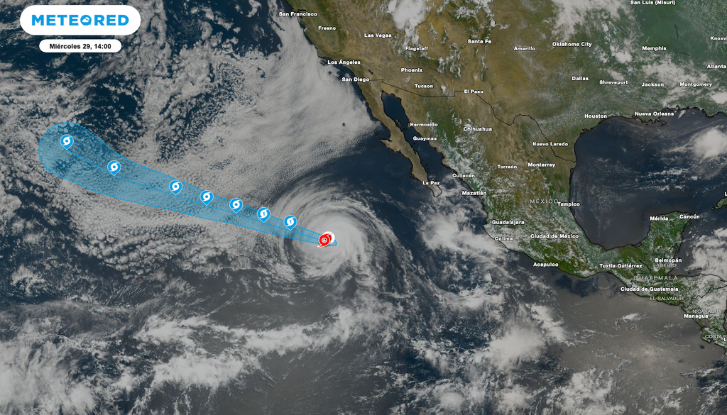 La imagen satelital, muestra la trayectoria que "Genevieve" tendrá durante los próximos días. La imagen satelital, muestra la trayectoria que "Genevieve" tendrá durante los próximos días.