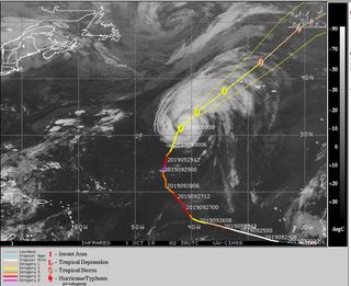 El huracán Lorenzo amenaza a Azores y va hacia las islas Británicas