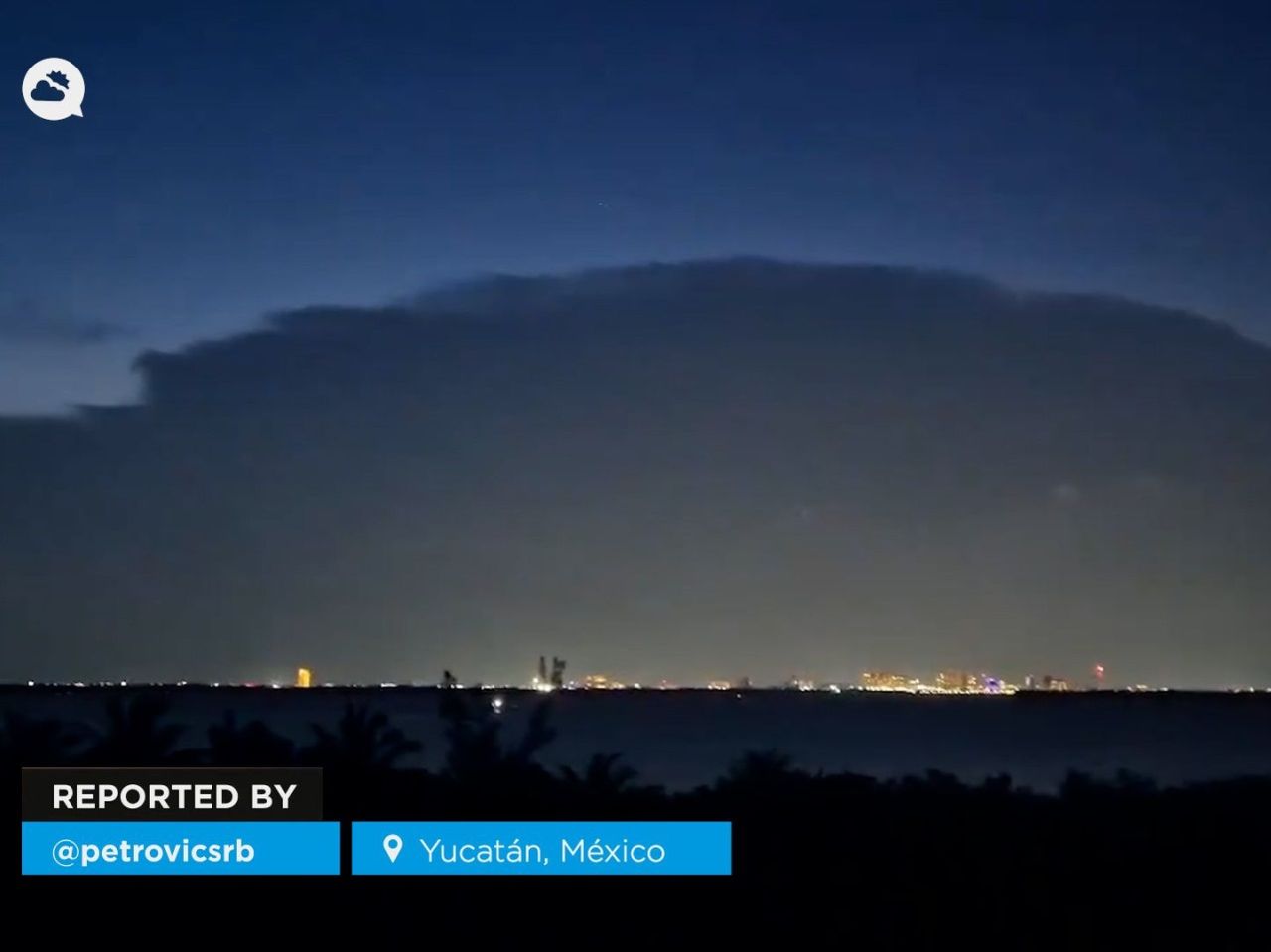 El huracán Milton deja lluvias torrenciales y vientos extremos en Yucatán, México