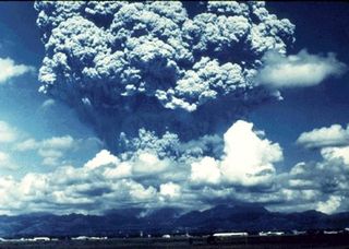 El impacto de los volcanes en el clima: no enfrían tanto como se pensaba