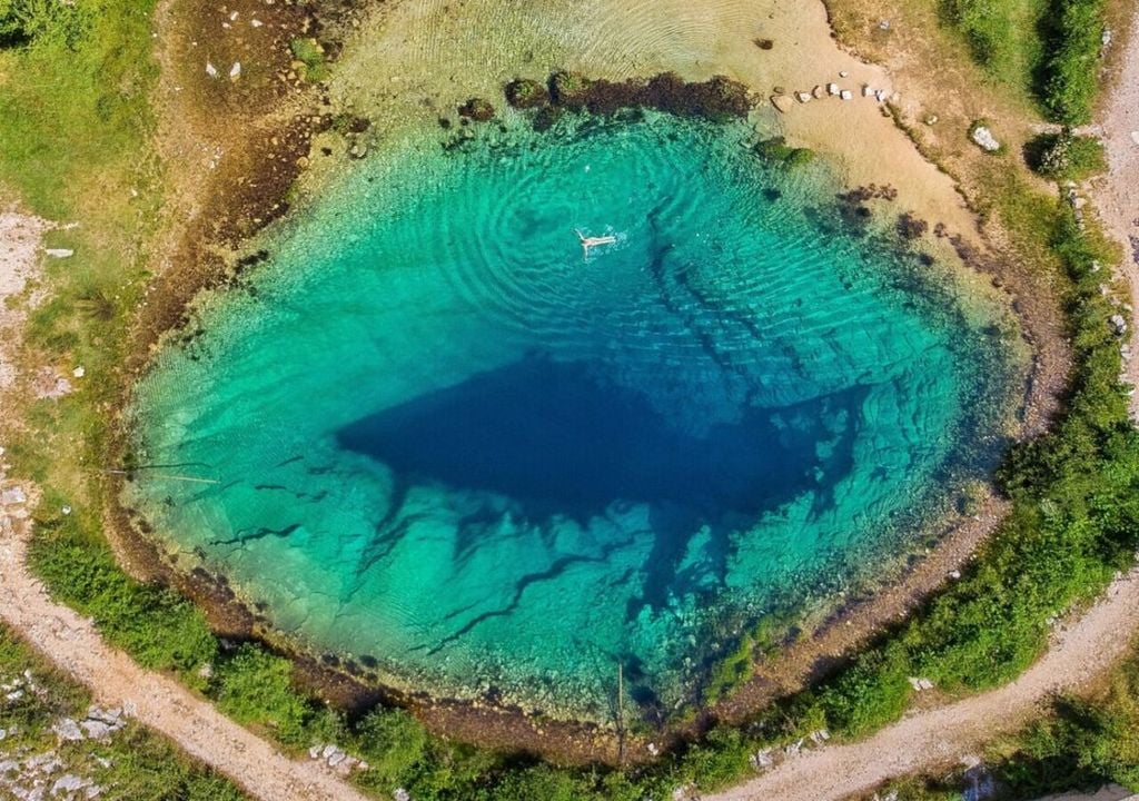 Ojo de la tierra