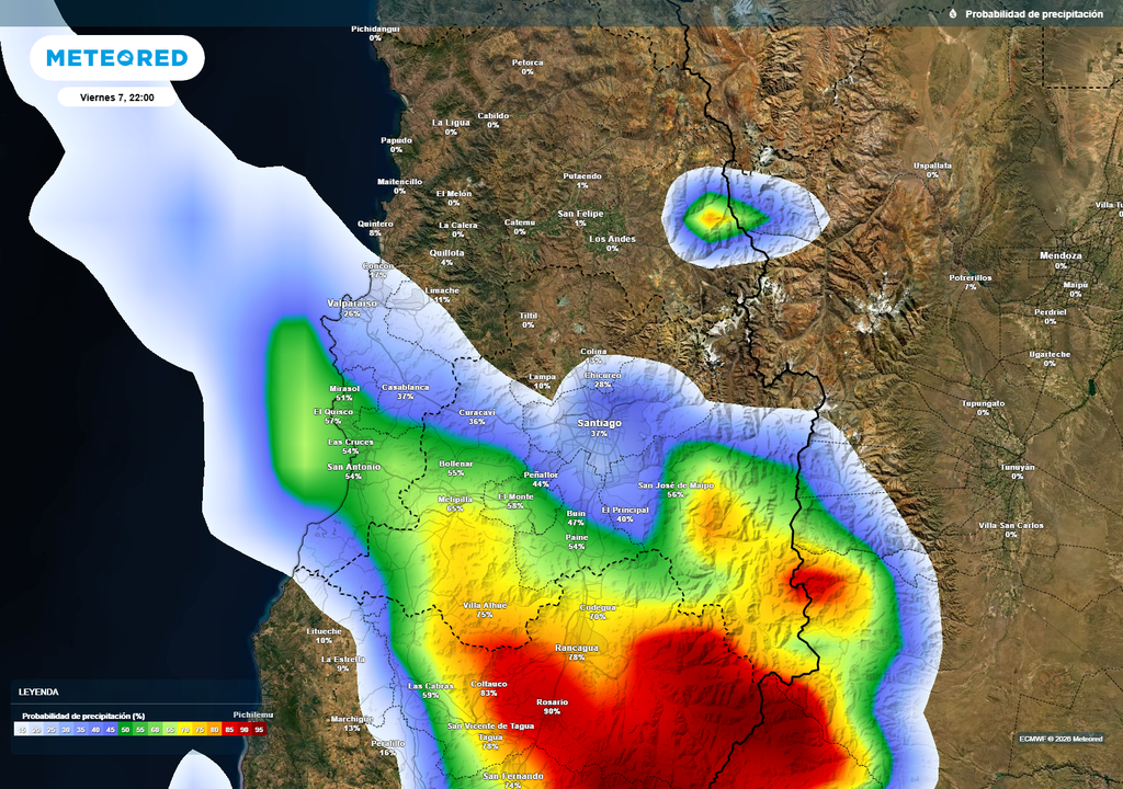 El modelo ECMWF concentra la mayor probabilidad de chubascos entre el sur y surponiente de la Región Metropolitana durante la noche del viernes, mientras que en Santiago las precipitaciones serían más aisladas y de carácter intermitente.