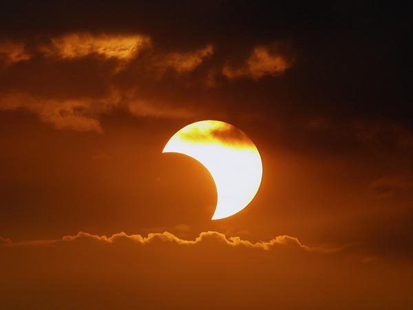 ECLIPSE SOLAR ECLIPSE SOLAR