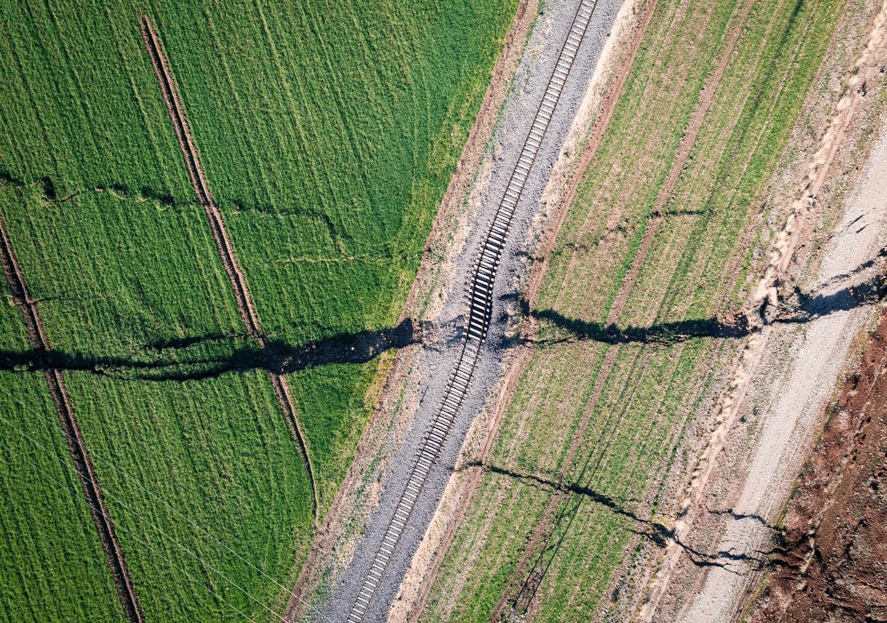 Los grandes terremotos pueden cambiar la geografía de una zona cerca del epicentro, pero han descubierto que su legado en los ríos perdura varios años después.