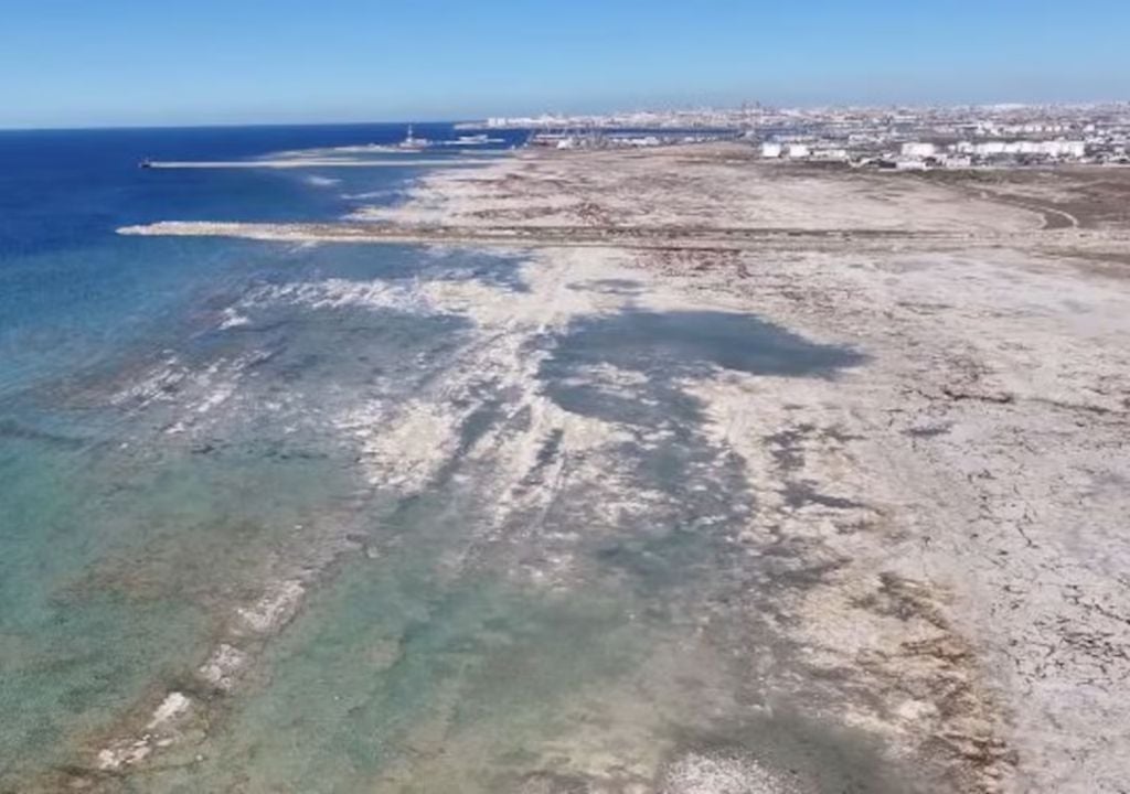 Mar Cáspio seca água