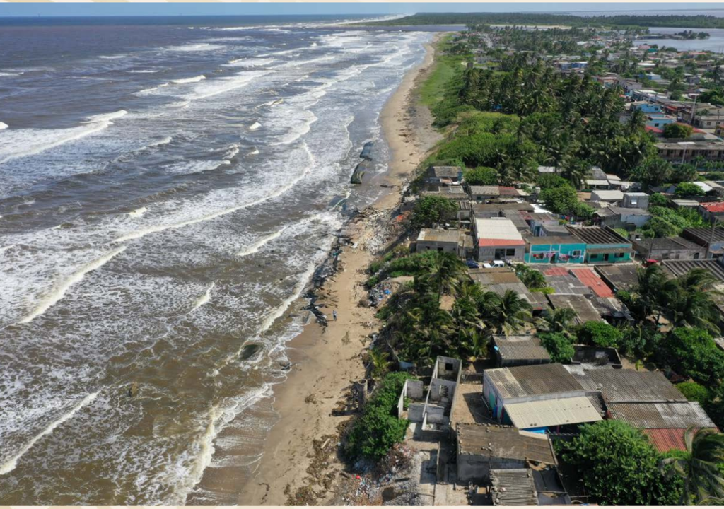 playa; Mexico; calentamiento global; cambio climatico; desplazamiento; aumento del mar
