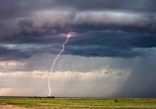 El meteor&oacute;logo Sergio Escama avisa que esta tarde "habr&aacute; tormentas con fen&oacute;menos adversos en 6 comunidades"
