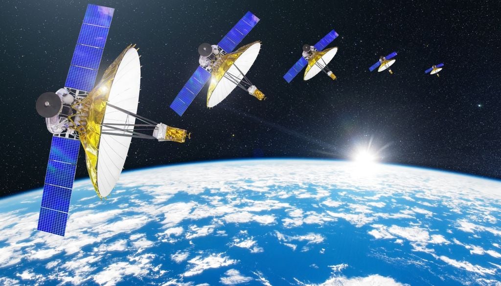 El concepto denominado Light High-Orbit Utility Signal Emitter (LightHOUSE) plantea desplegar una pequeña constelación de satélites en órbitas extremadamente altas.
