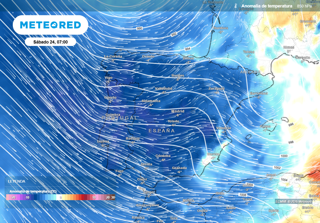 A finales de semana una masa de aire polar traerá un ambiente más frío y con nevadas en cotas más bajas en España.