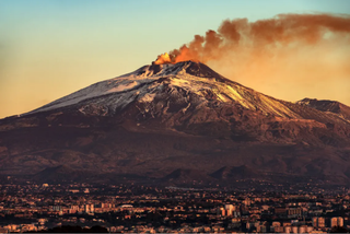 El Monte Etna de Sicilia ha crecido