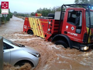 El noreste peninsular amanece con lluvias torrenciales