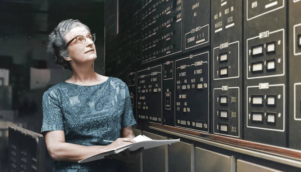 Nancy Grace Roman fue la primera astrónoma jefa de la NASA. Se la conoce como "la madre del telescopio espacial Hubble". Crédito: NASA.