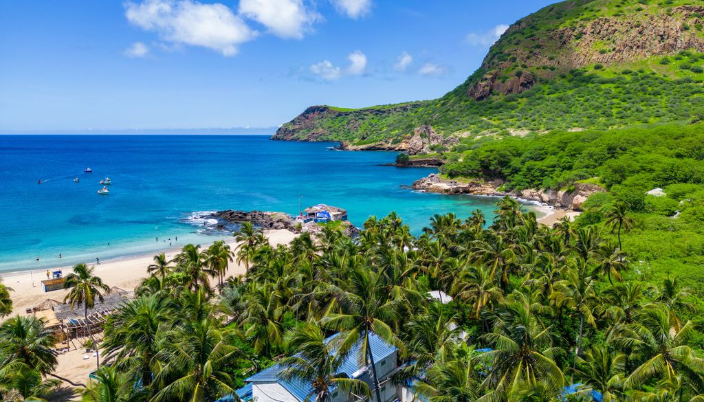 A pocas horas de vuelo desde España, Cabo Verde es un destino turístico emergente a tener muy en cuenta.
