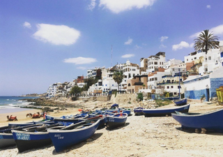El paraíso marroquí que pasó de pueblo pesquero de casas blancas y azules a destino de moda
