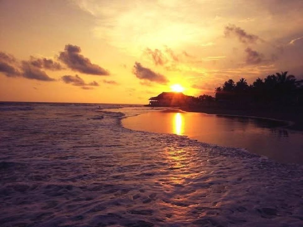 El paraíso oculto de Colima: tranquilidad y calor sin multitudes en Playa El Paraíso. Noticias en tiempo real