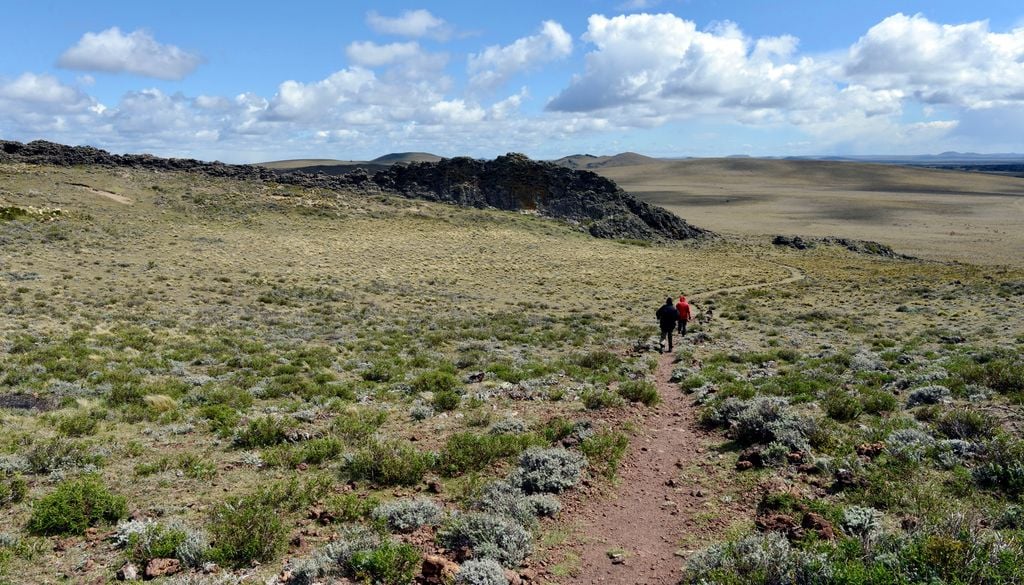 Senderos del Parque Nacional Pali Aike, Región de Magallanes.