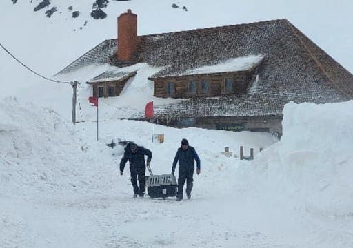 El Paso a Chile ya lleva un mes cerrado por el temporal de nieve: hasta cu&aacute;ndo seguir&aacute; y c&oacute;mo se vive en Alta Monta&ntilde;a