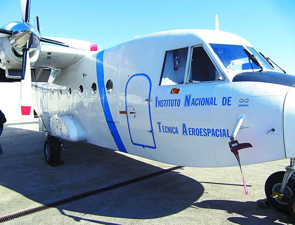 El Peligroso Análisis Del Interior De Las Nubes Aviocar C-212-301 del INTA con el que se están llevando a cabo los ensayos aéreos de toma de datos en el interior de las nubes. Crédito: INTA