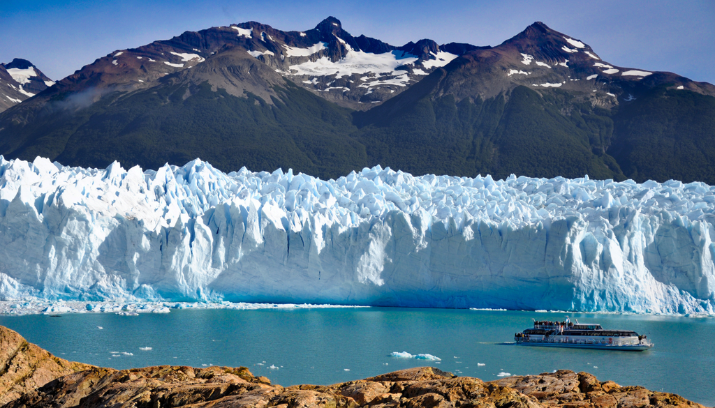 Glaciar Perito Moreno Solamente entre el 24 de febrero y el 4 de junio de 2026 (cien días), el frente del Perito Moreno retrocedió 910 metros.