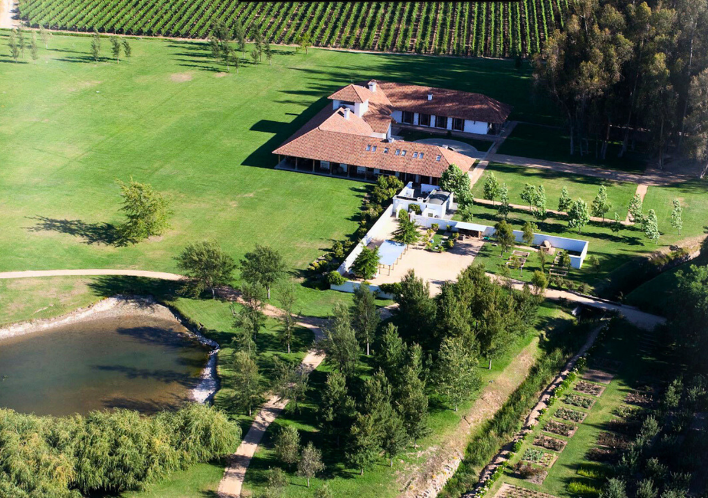 Viña Los Vascos, Valle de Colchagua. Viña Los Vascos, Valle de Colchagua.