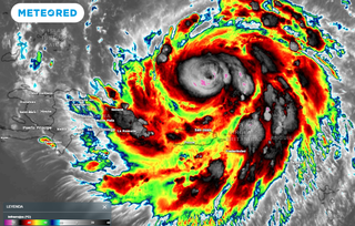 El poderoso huracán Erin se podría transformar en la borrasca más profunda en un mes de agosto sobre el Atlántico Norte