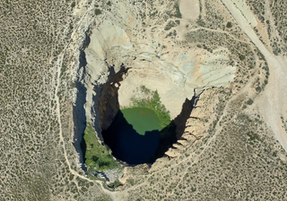 El pozo vertical m&aacute;s profundo de Europa est&aacute; en Arag&oacute;n: as&iacute; es su laguna de manantiales subterr&aacute;neos