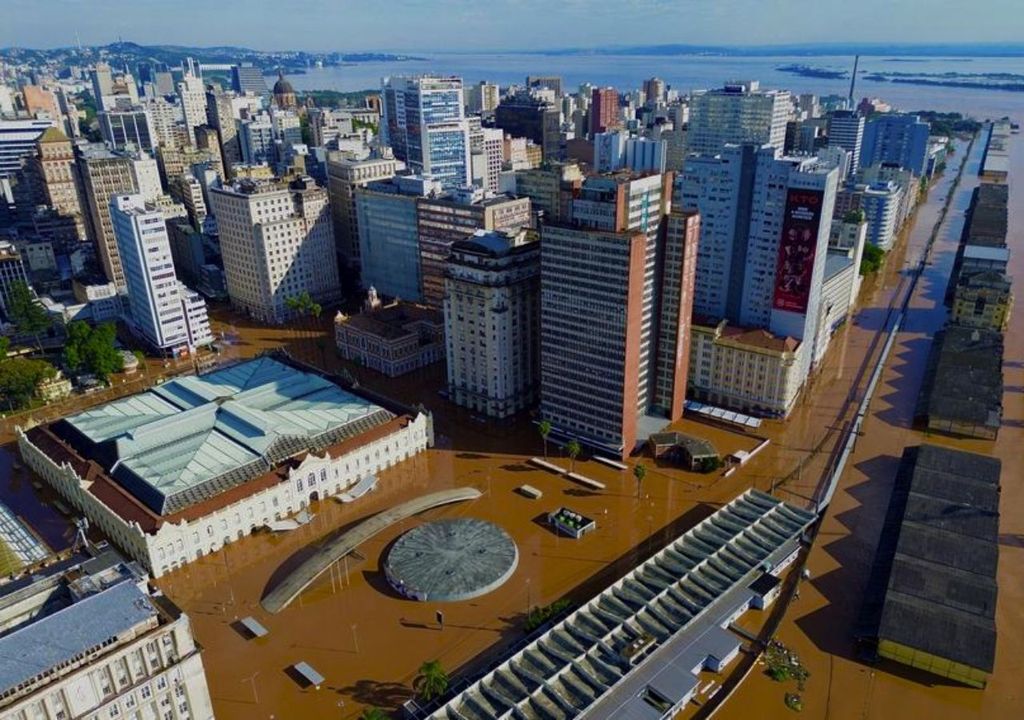 Porto Alegre bajo el agua tras inundaciones del río Guaíba
